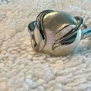 Silver and Mother of Pearl ring